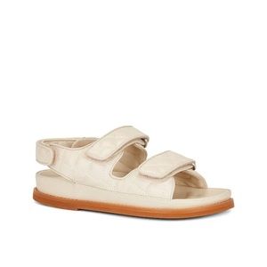 Tony Bianco Hirrani Sandal in Vanilla Sheep Napa